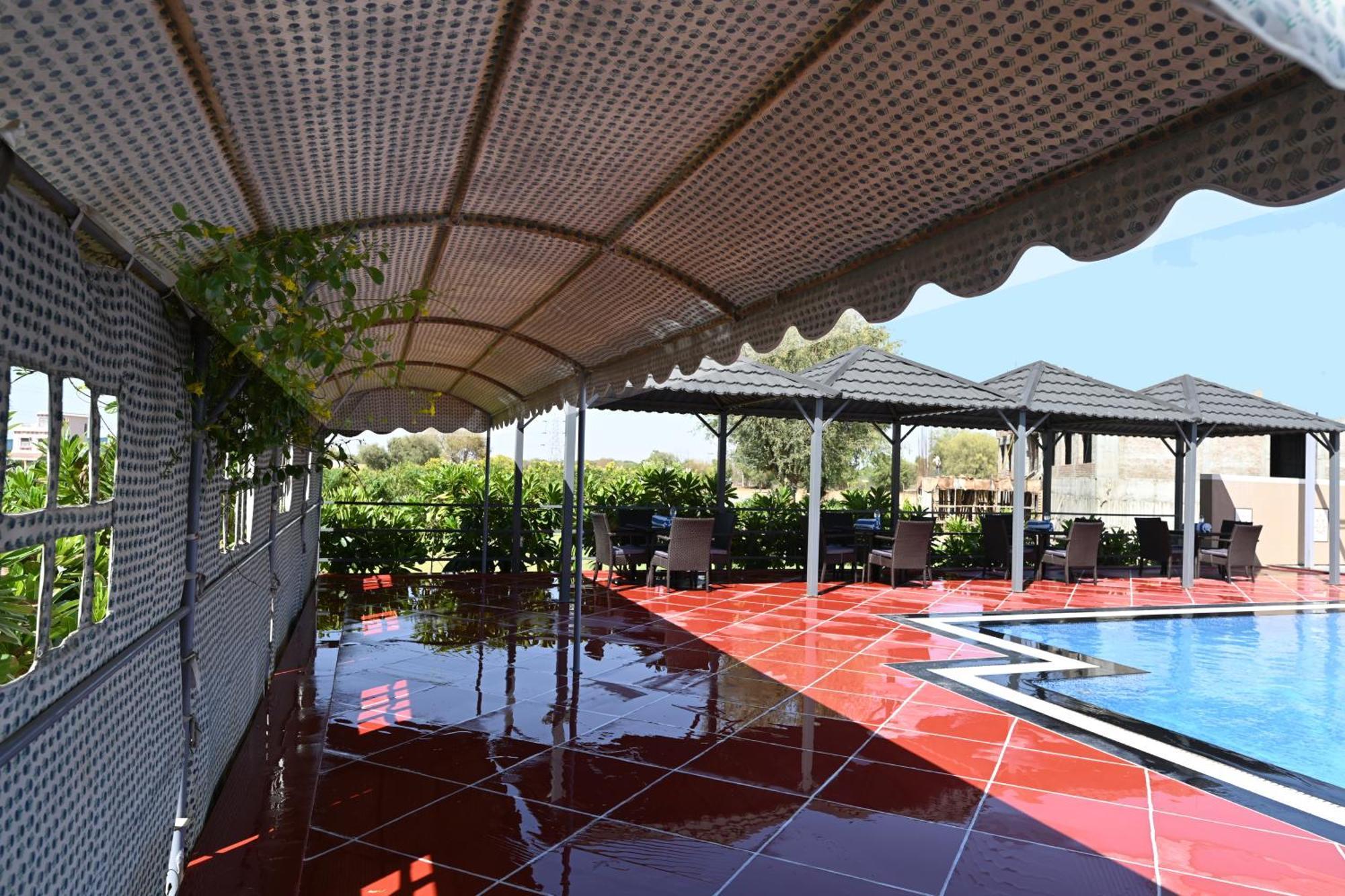 The Ganga Resort Bikaner Buitenkant foto